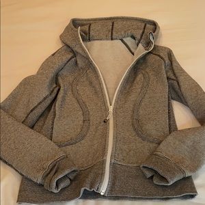 Women’s Lululemon hoodie sweatshirt in grey